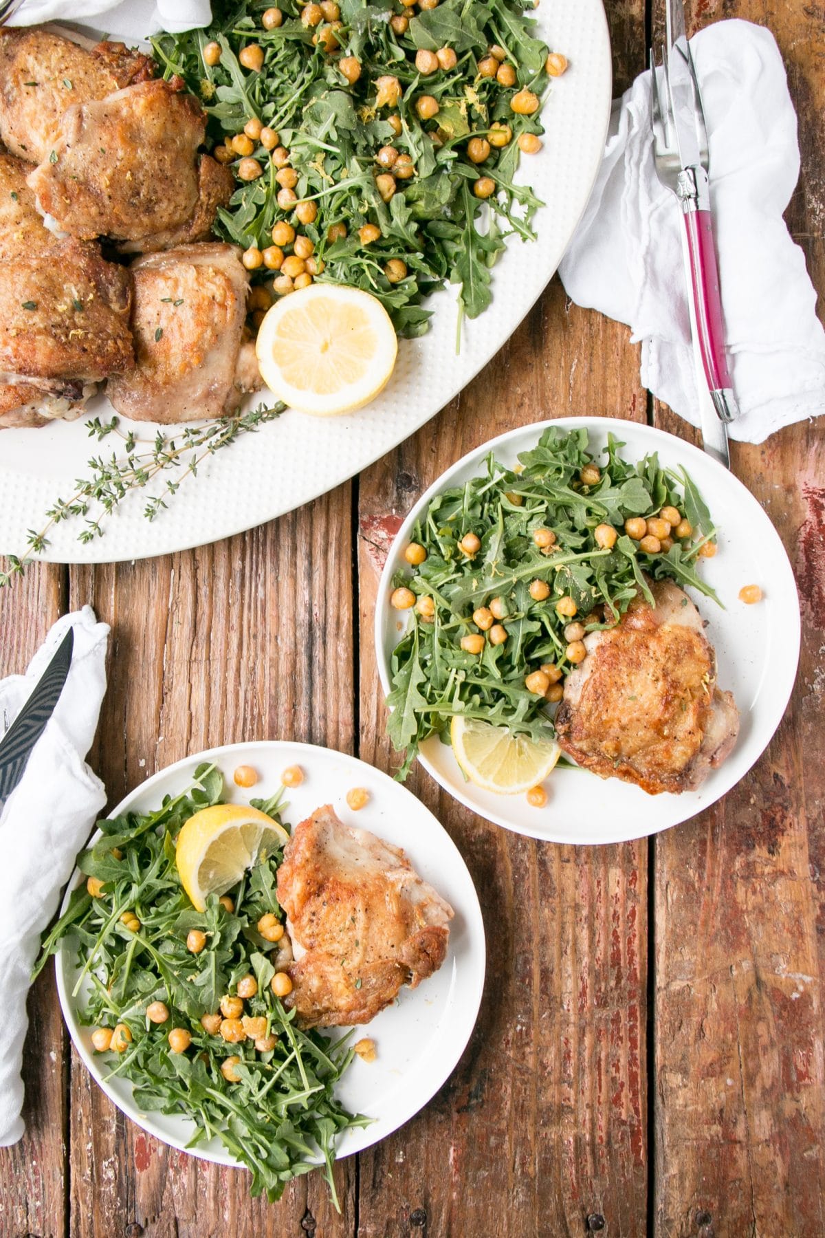 Only a handful of ingredients stand between you and this delicious Chicken with Arugula Chickpea Salad. #chicken #salad #glutenfree 