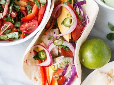 Fresh Lime & Chilli Fish Tacos with Mango Salsa! #tacos #fishtacos #healthymeal