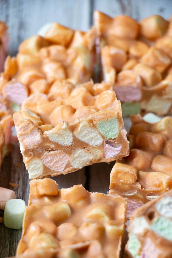 Peanut Butter Marshmallow Confetti Bars with rainbow mini marshmallows. 