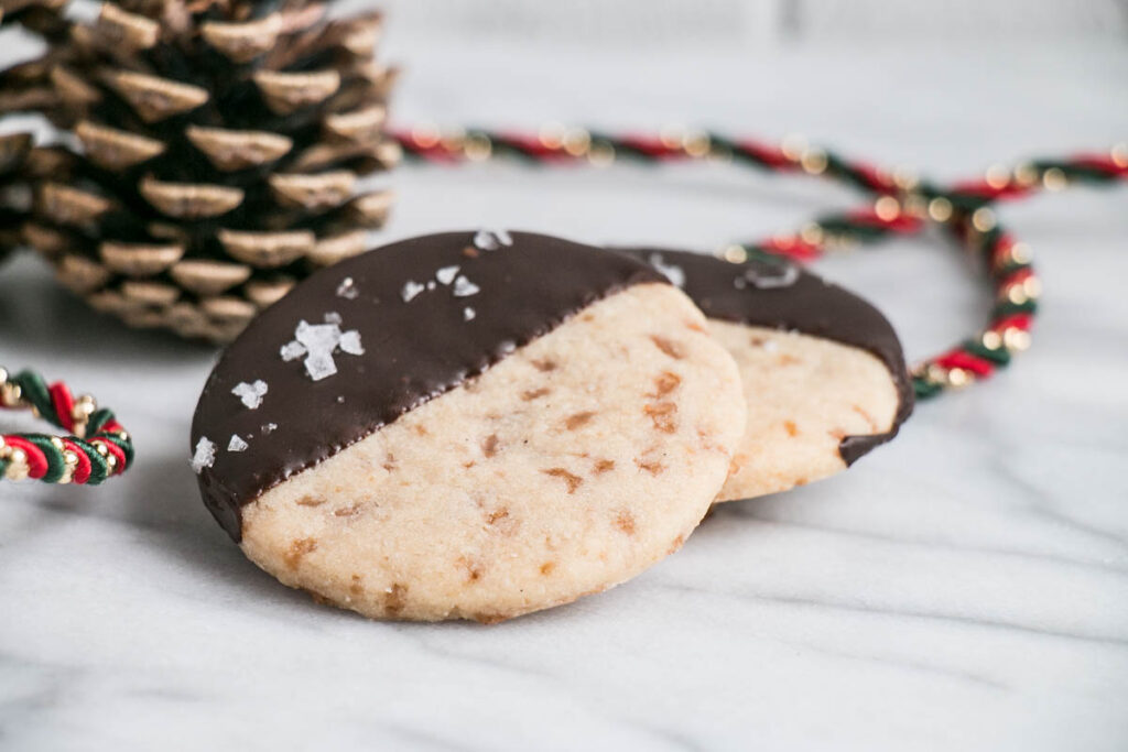 Salted Chocolate Dipped Toffee Shortbread Cookies | My Kitchen Love