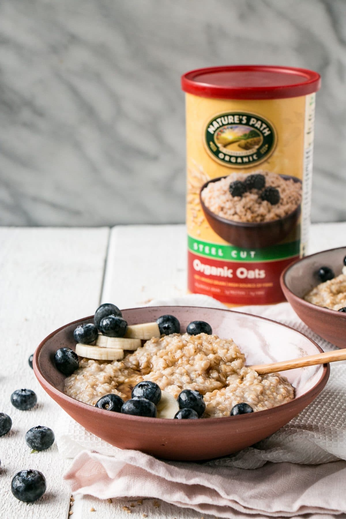 Instant Pot Oats take 4 minutes of cooking time and 1 minute of prep for a wholesome and delicious breakfast. #oatmeal #oats #breakfast #ad