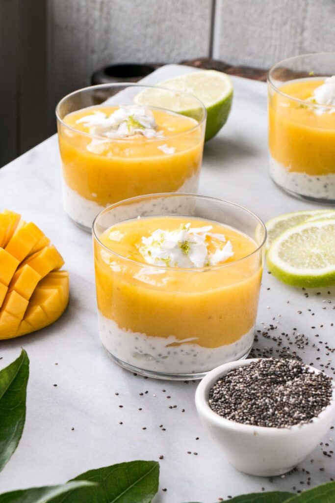 This Tropical Chia Pudding is easy to whip up the night before breakfast and is vibrantly delicious (and healthy!). #healthy #breakfast #chia