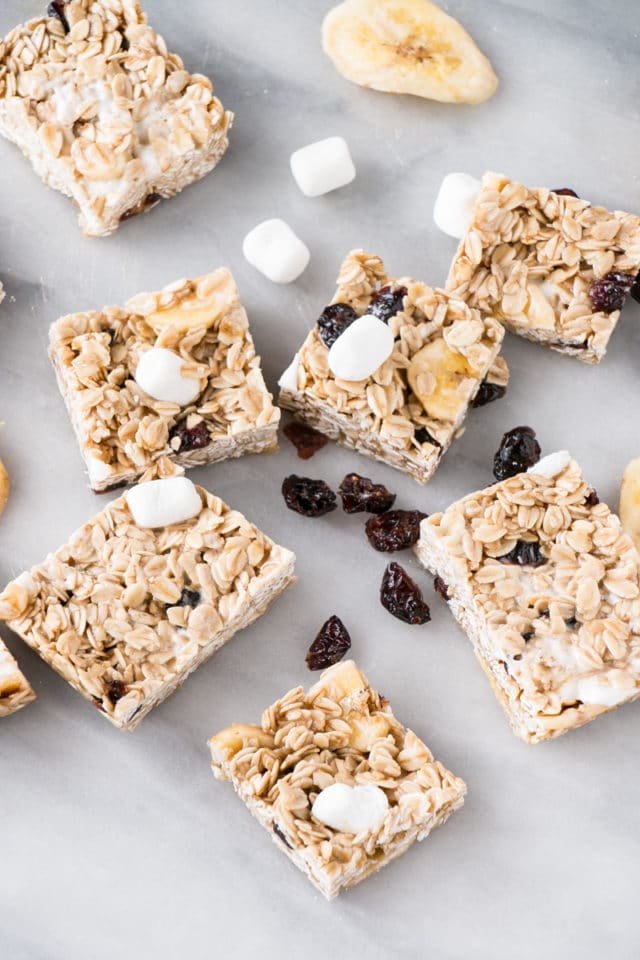 Granola Bar Recipe with Fruit and Marshmallows - My Kitchen Love